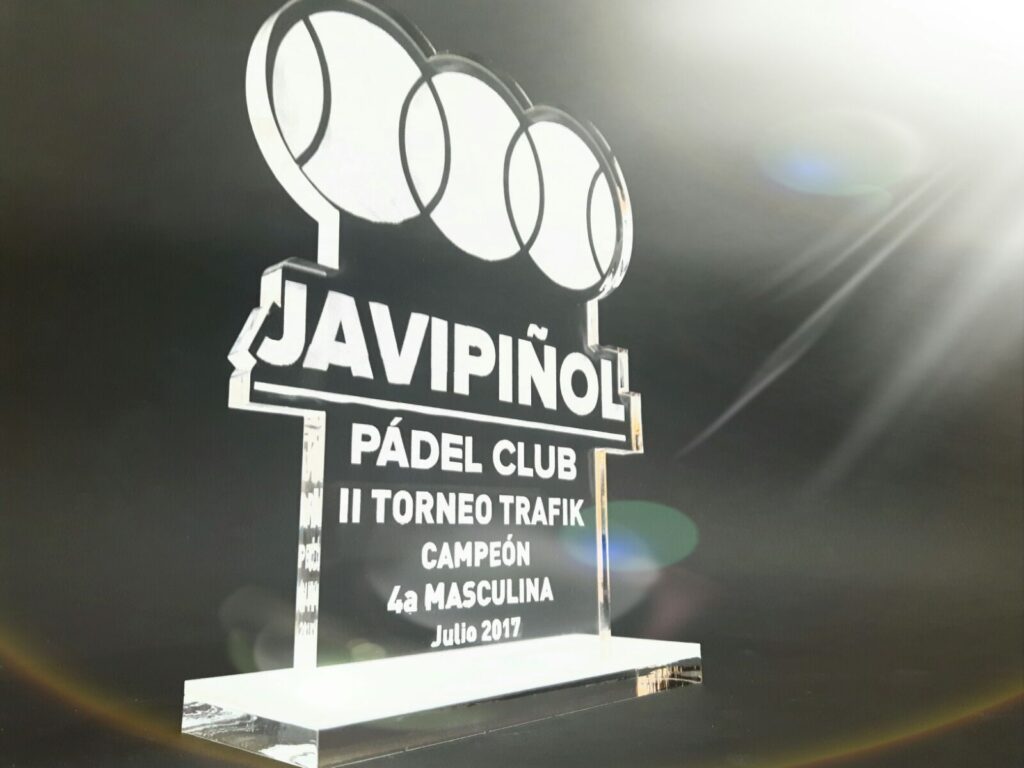 Trofeos Javi Piñol Pádel Clun
